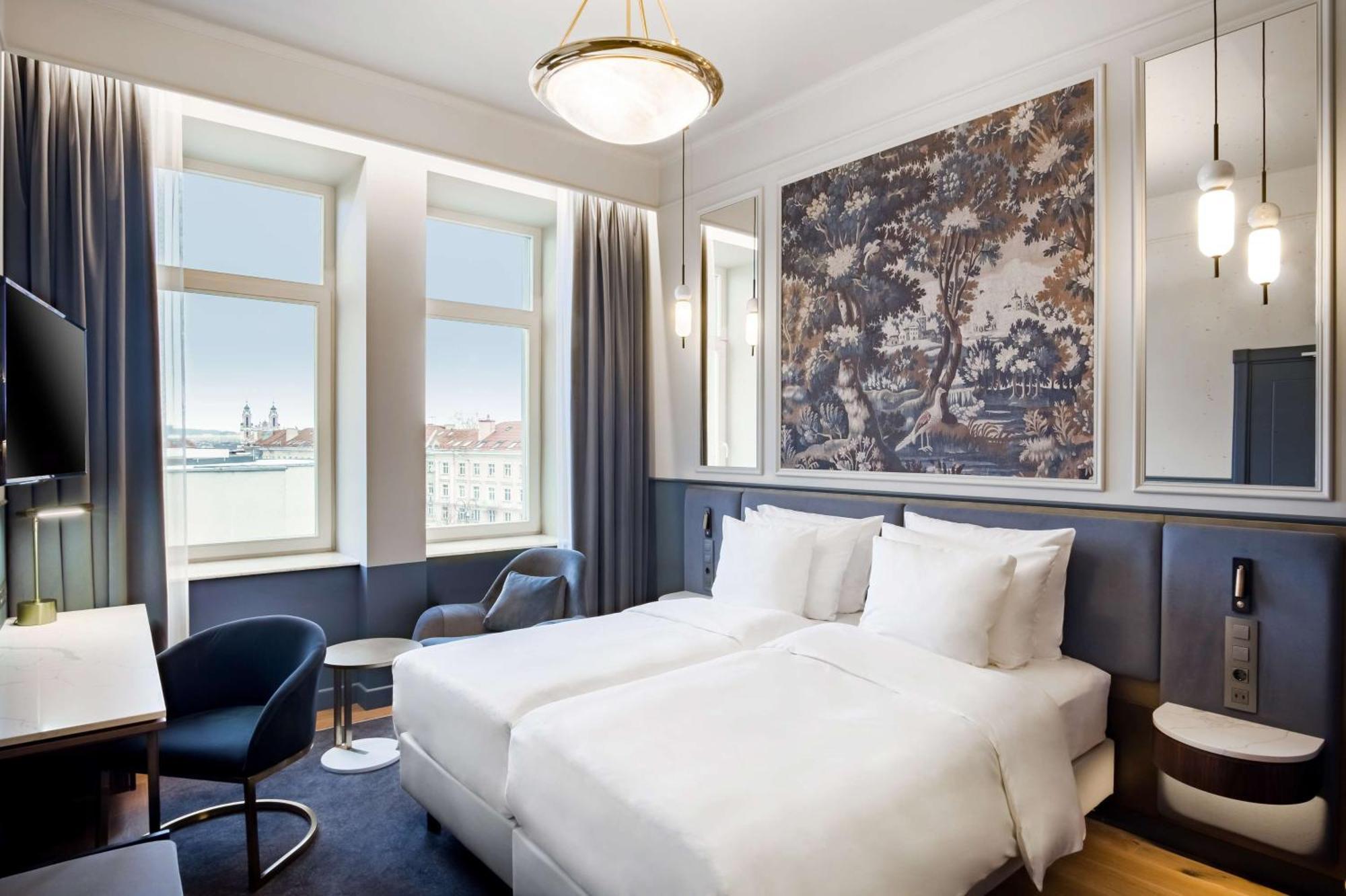 Hotel Radisson Collection Astorija Hotel, 5*